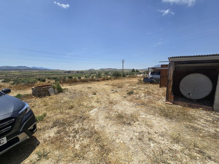 Property thumbnail 1
