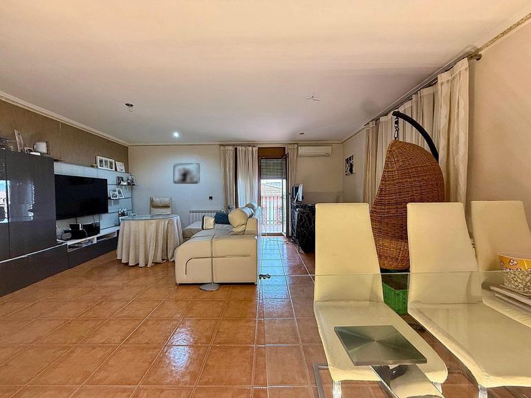 Property thumbnail 30