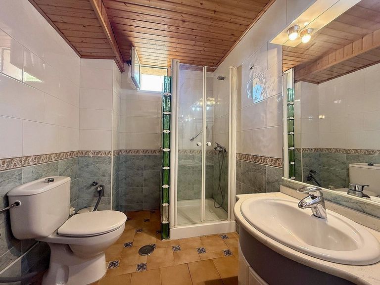 Property thumbnail 50
