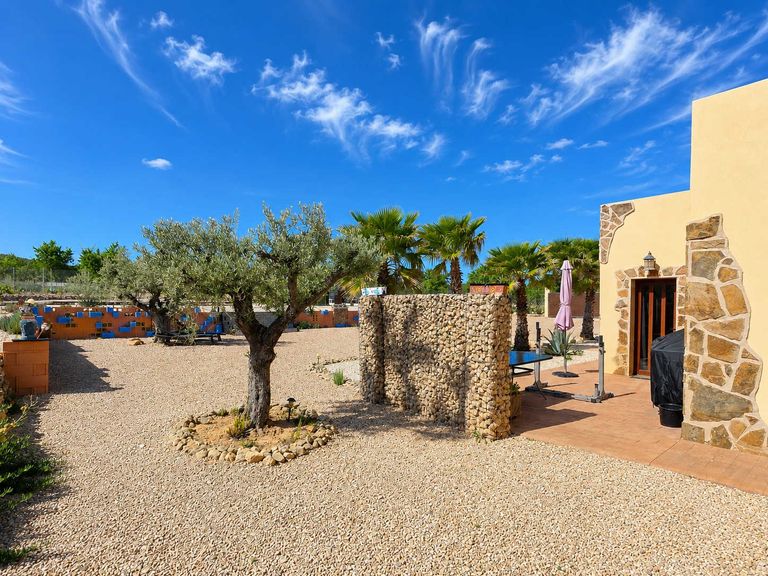 Property thumbnail 9