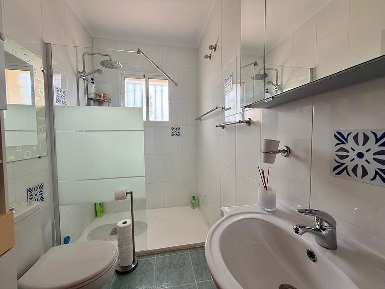 Property thumbnail 17
