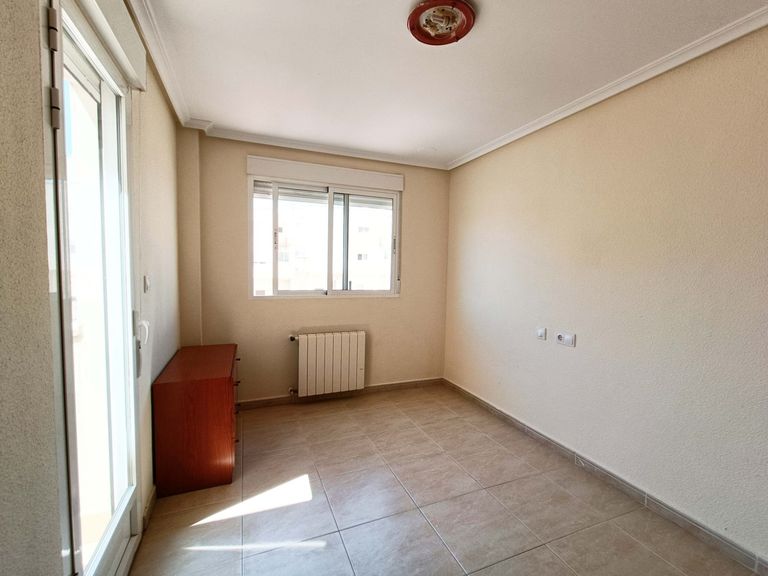Property thumbnail 17
