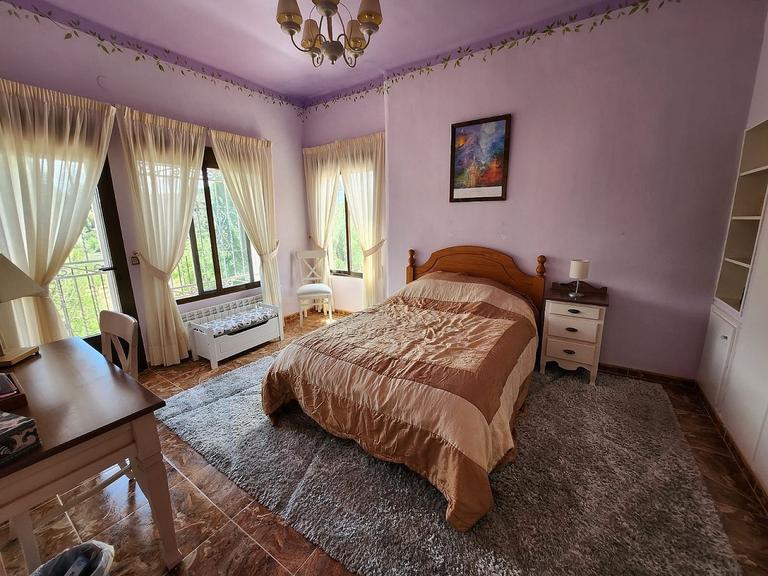 Property thumbnail 23