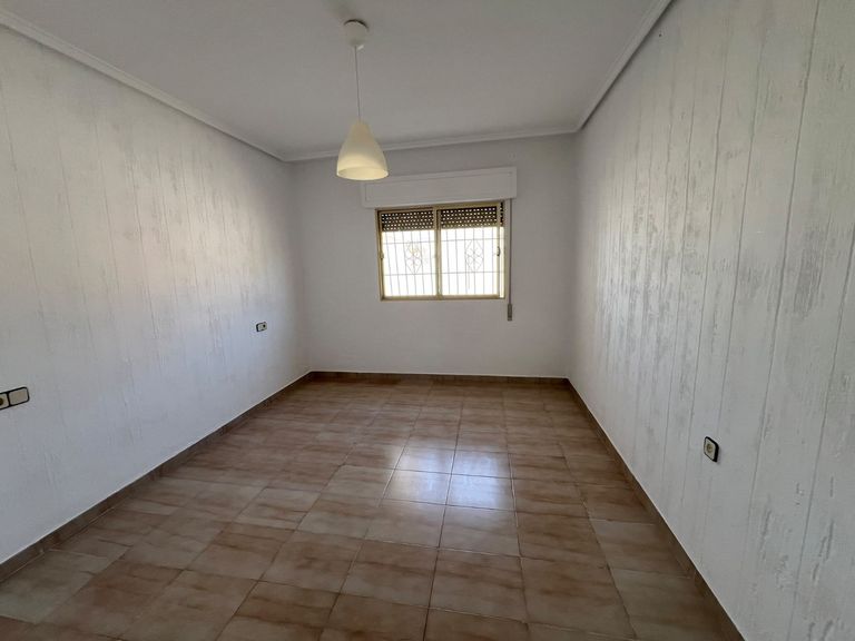 Property thumbnail 15