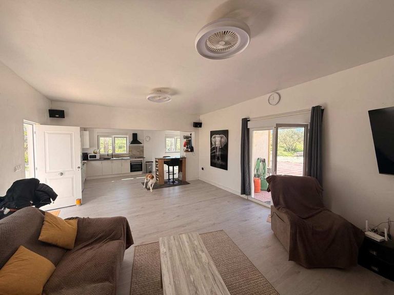 Property thumbnail 5