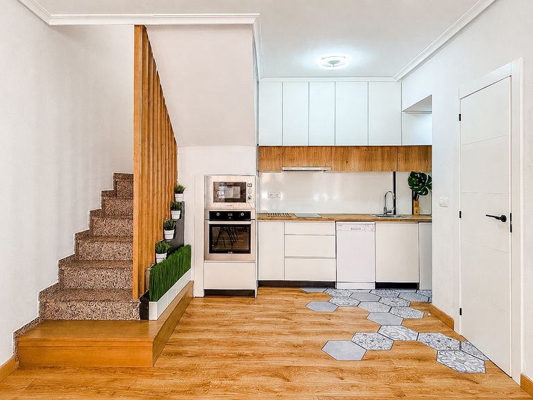 Property thumbnail 3