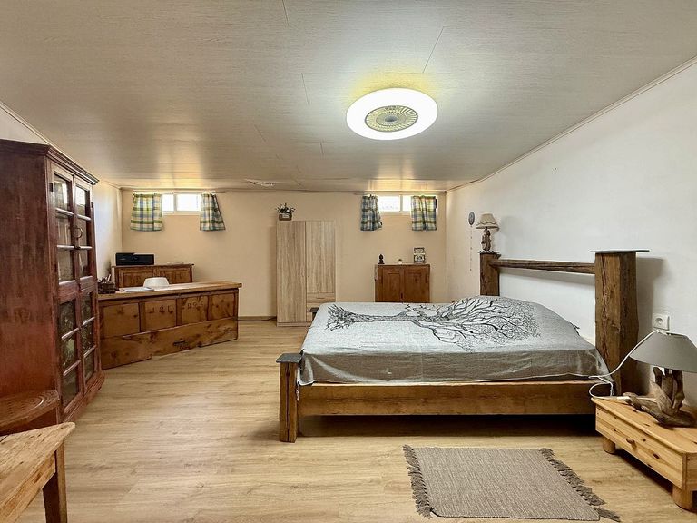 Property thumbnail 27