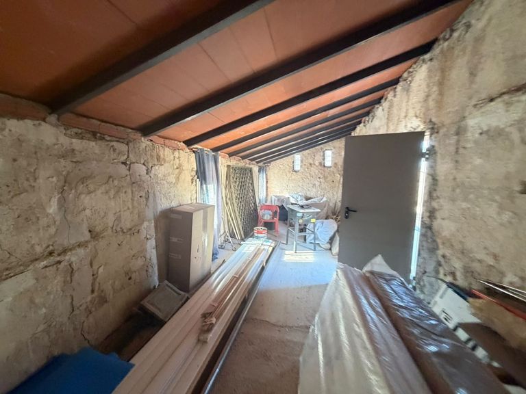 Property thumbnail 42