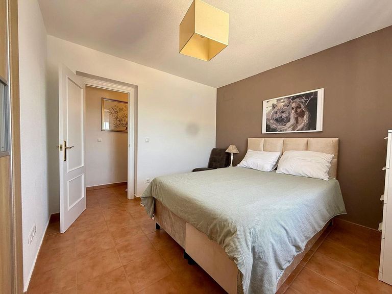 Property thumbnail 19