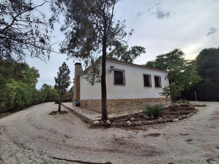 Property thumbnail 8