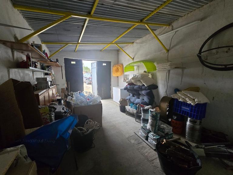 Property thumbnail 25