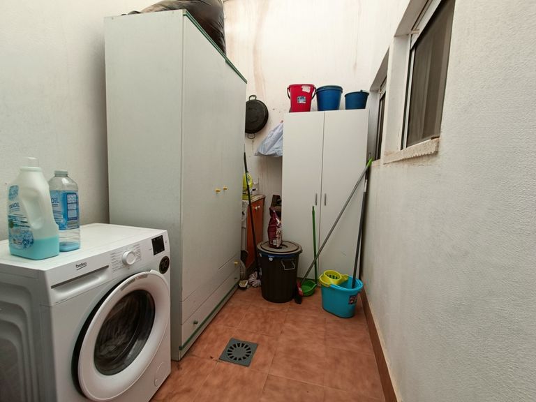 Property thumbnail 9