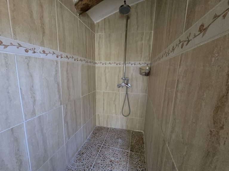 Property thumbnail 18