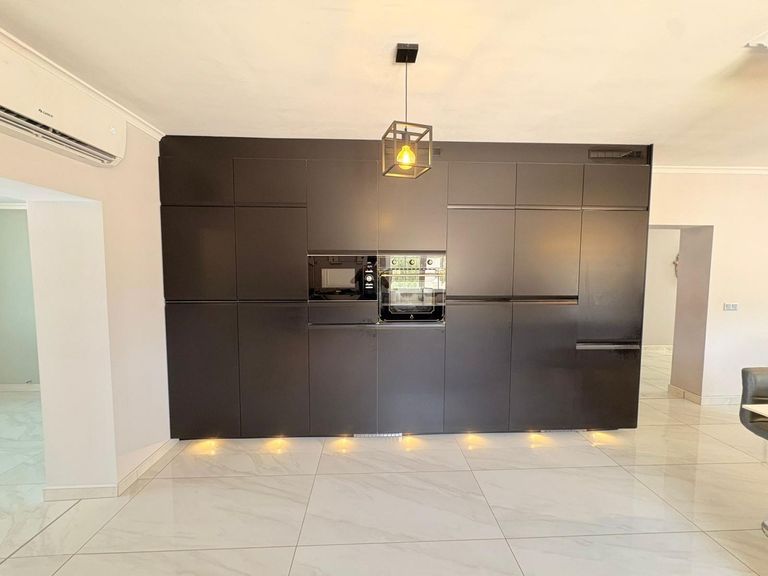 Property thumbnail 45