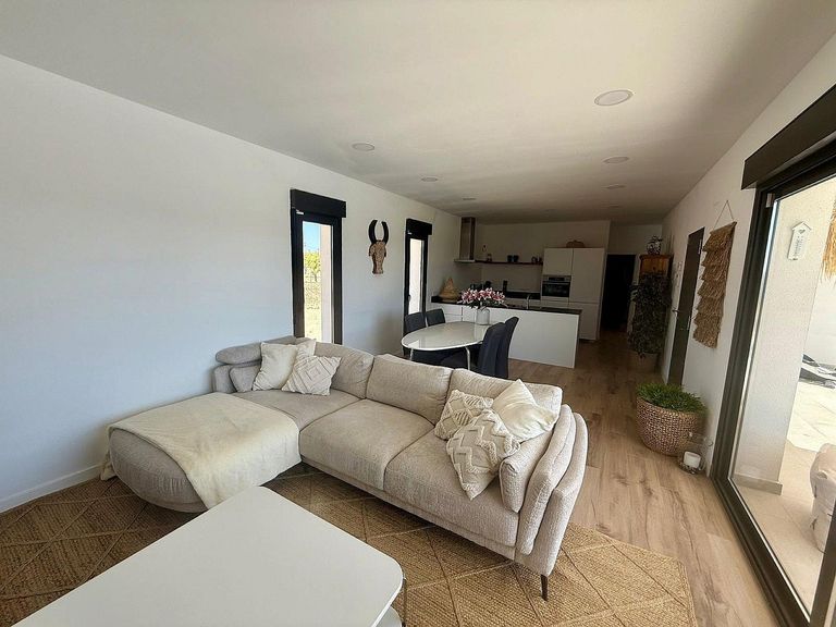 Property thumbnail 5