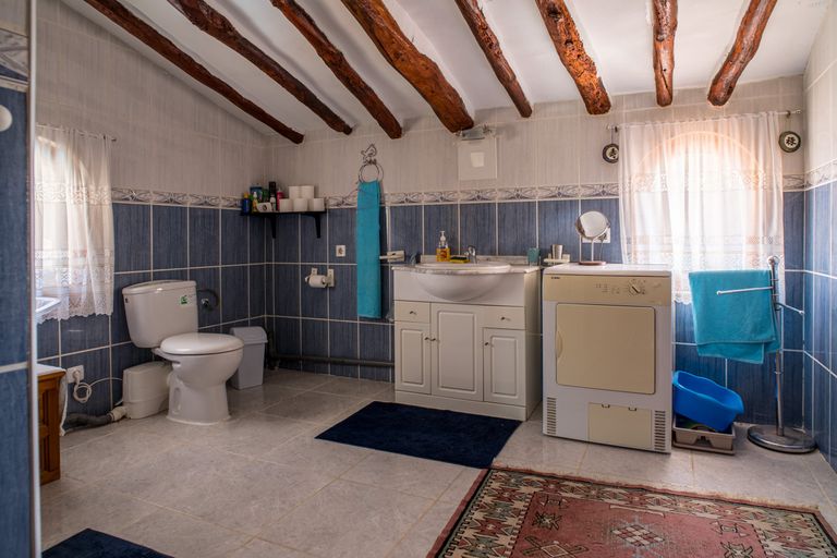 Property thumbnail 37