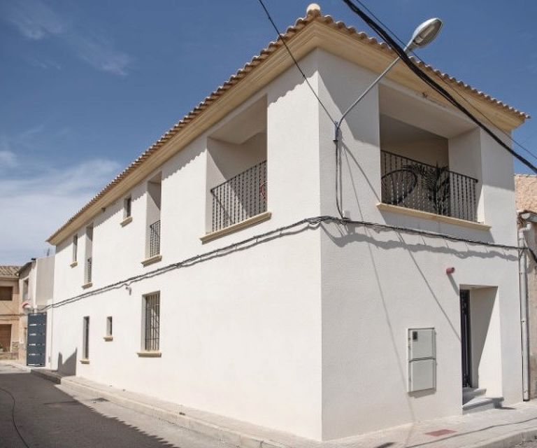 Property thumbnail 1