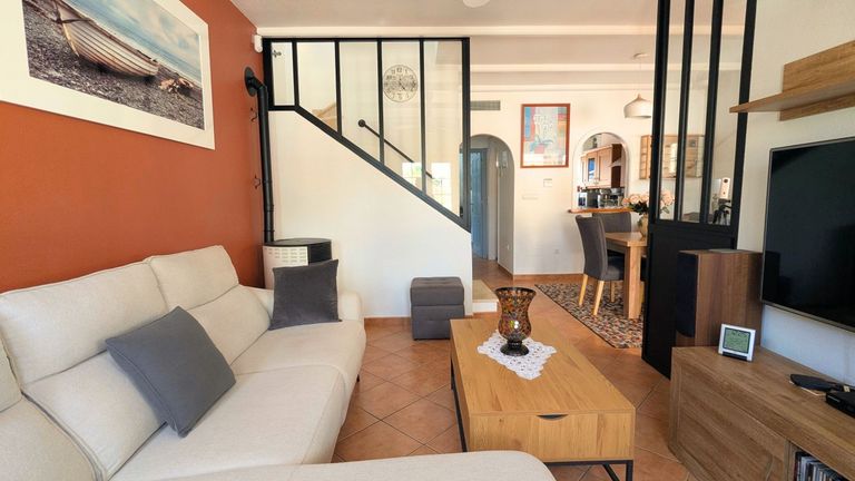 Property thumbnail 12