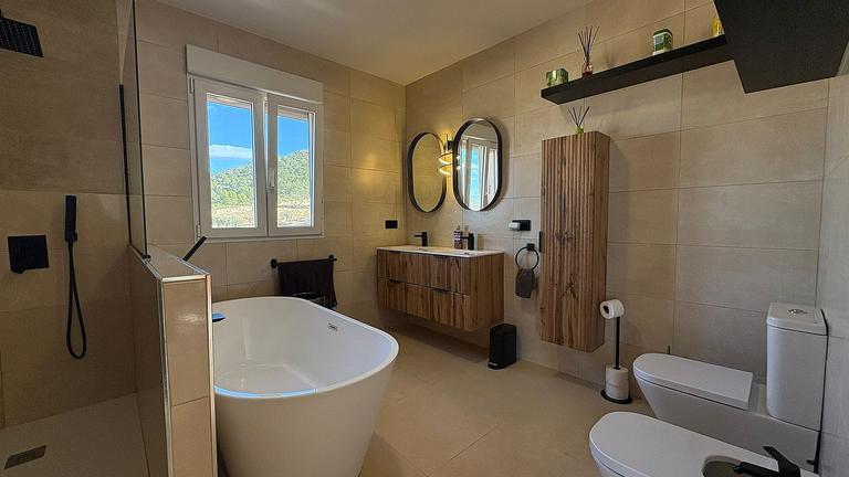 Property thumbnail 33