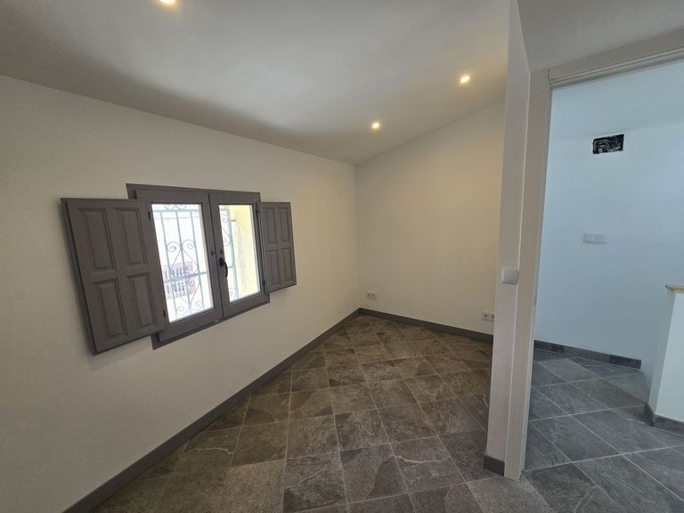 Property thumbnail 16
