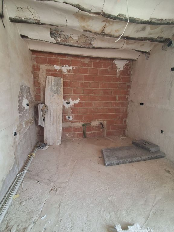 Property thumbnail 1