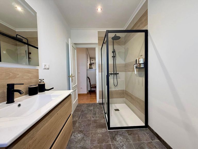 Property thumbnail 22