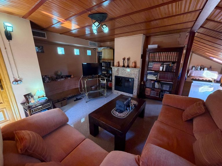 Property thumbnail 39