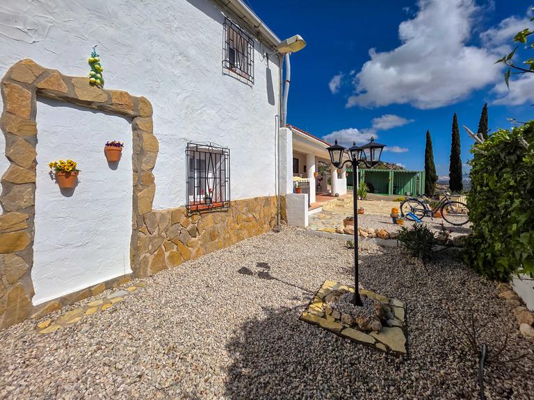 Property thumbnail 43