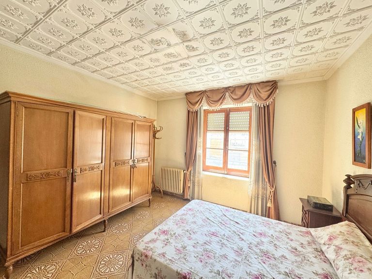 Property thumbnail 16