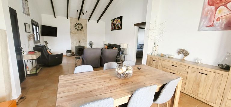 Property thumbnail 19