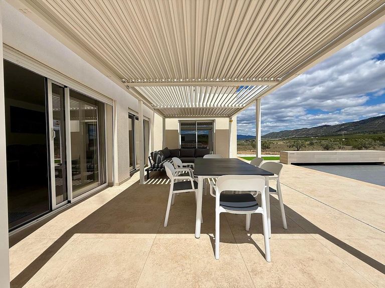 Property thumbnail 24