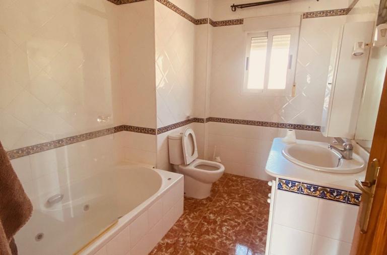 Property thumbnail 11