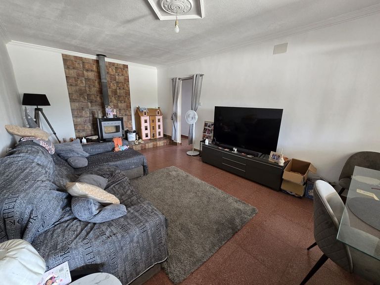 Property thumbnail 1