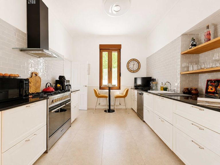 Property thumbnail 30