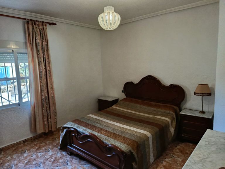 Property thumbnail 9