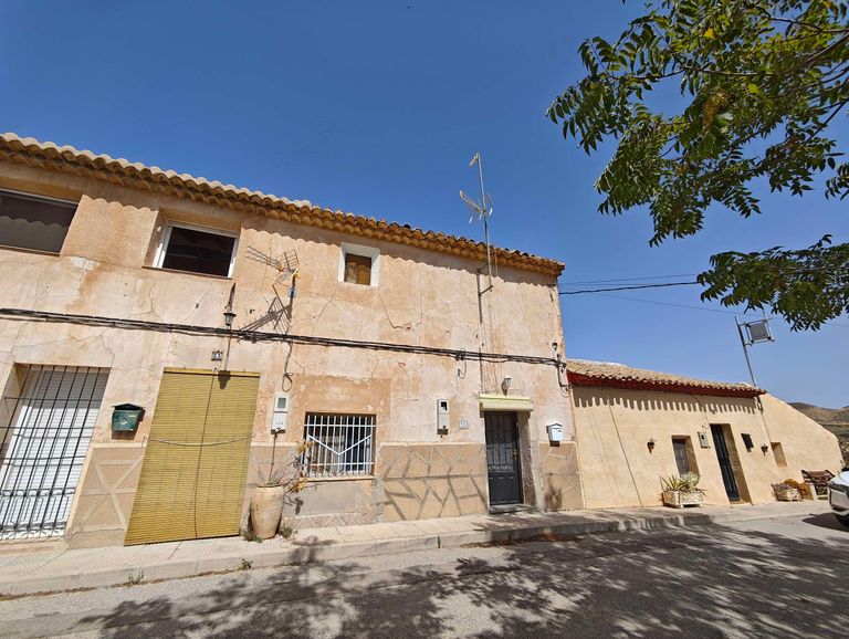 Property thumbnail 4