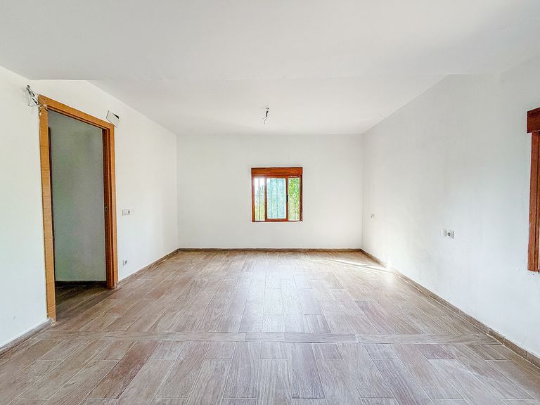 Property thumbnail 30