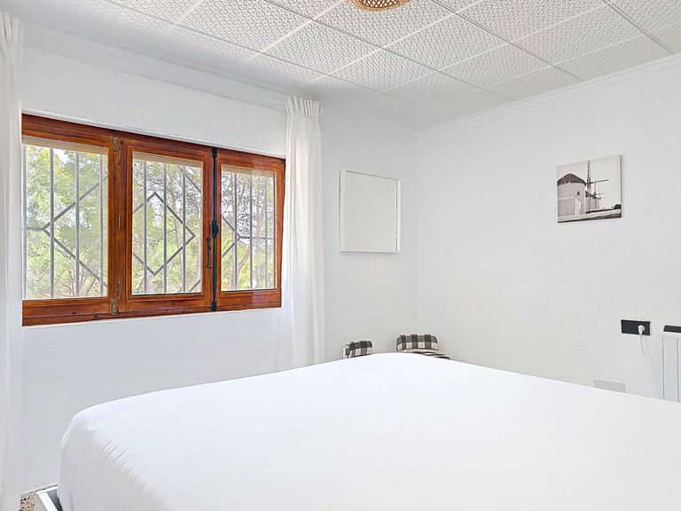Property thumbnail 38