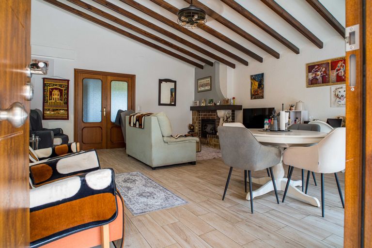 Property thumbnail 9