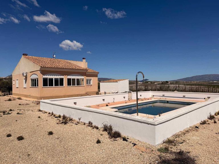 Property thumbnail 11