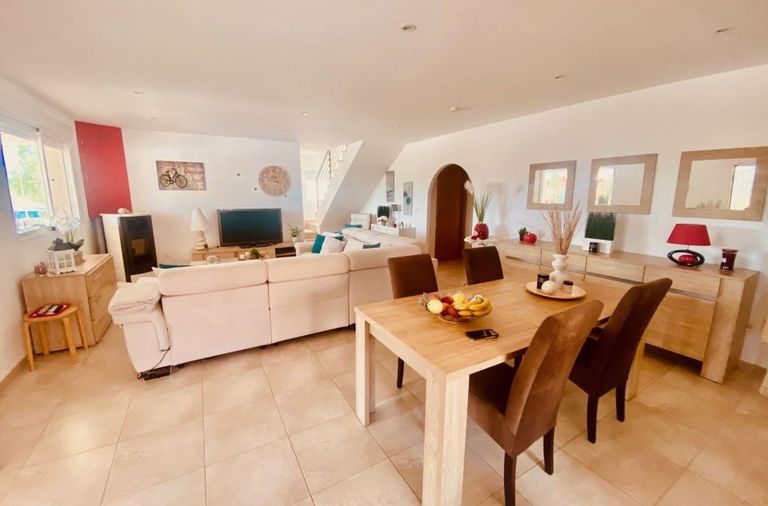 Property thumbnail 26
