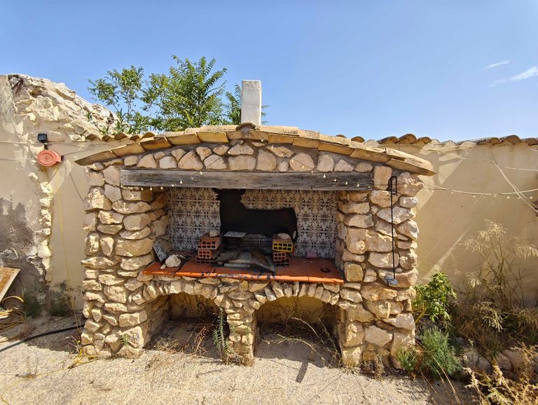 Property thumbnail 39