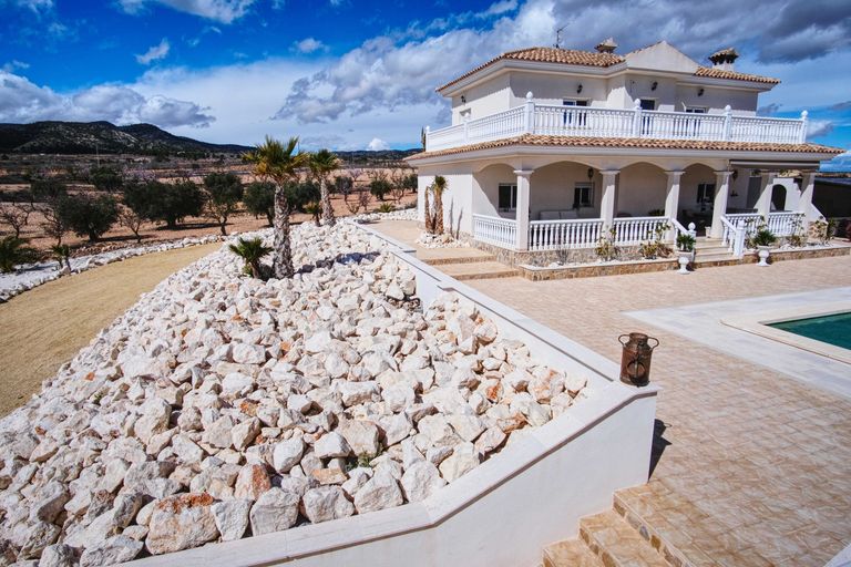 Property thumbnail 10