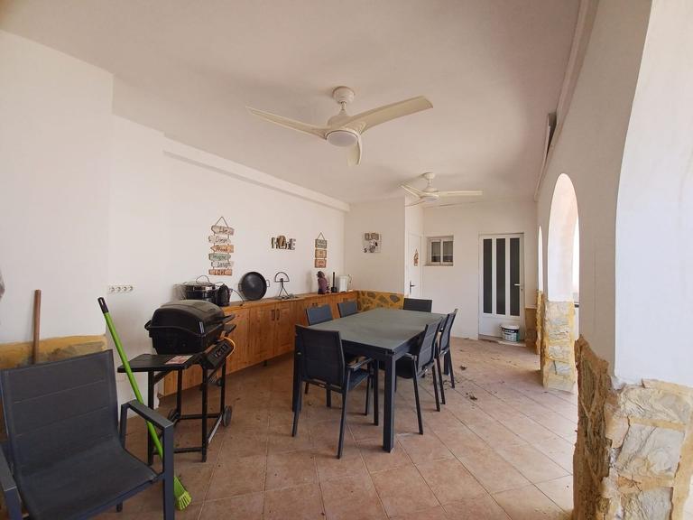 Property thumbnail 9