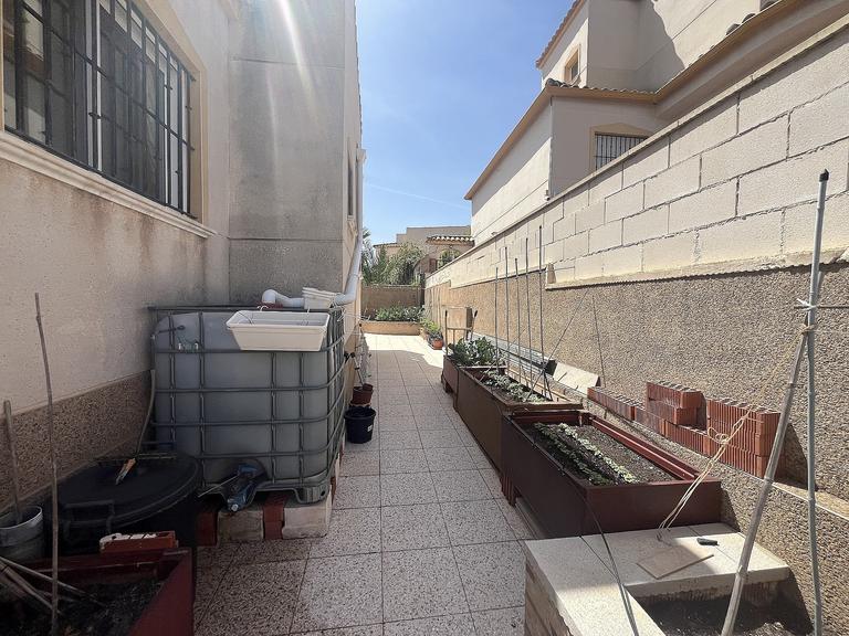 Property thumbnail 34