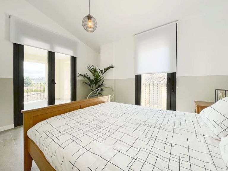 Property thumbnail 25