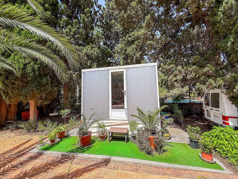Property thumbnail 4