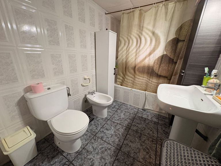 Property thumbnail 25