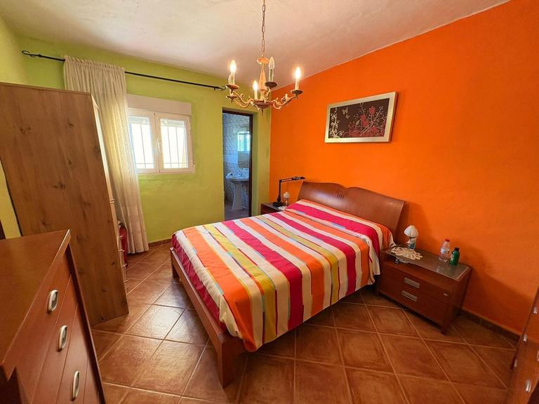 Property thumbnail 34