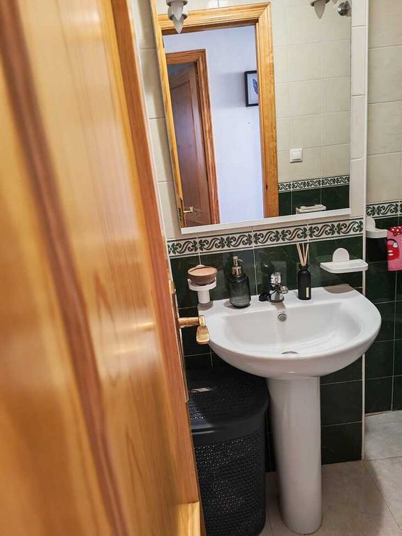 Property thumbnail 9